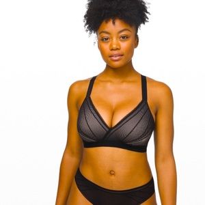 Lululemon Awake to Lace Bra. 38c.